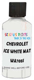 Detail brush applying White Solid to a small door scratch on an Chevrolet Captiva, clean OEM finish