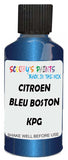 Detail brush applying Blue Metallic to a small door scratch on an Citroen Jumper, clean OEM finish