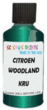 Detail brush applying Green Metallic to a small door scratch on an Citroen Saxo, clean OEM finish